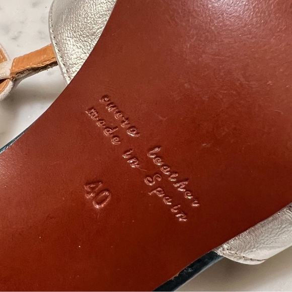 CHIE MIHARA metallic leather strapped sandals - Picture 11 of 13